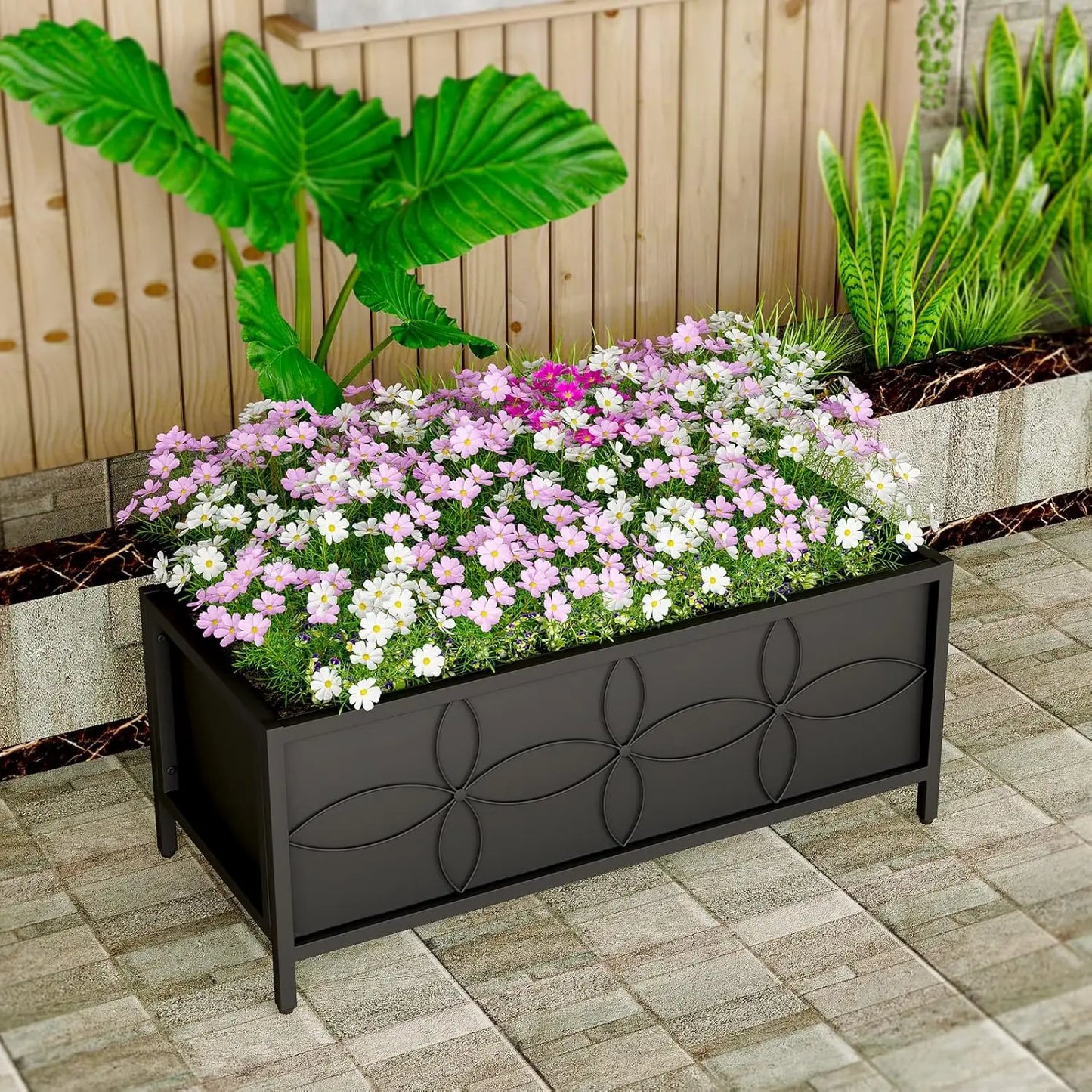 Sturdy Raised Garden Bed With Fabric Liners For Vegetables