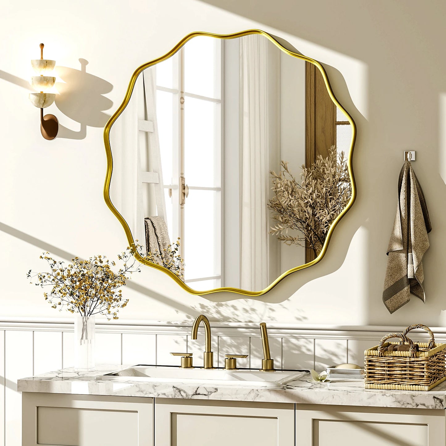 BEAUTYPEAK Wavy Round Bathroom Mirror Decorative With Deep Frame